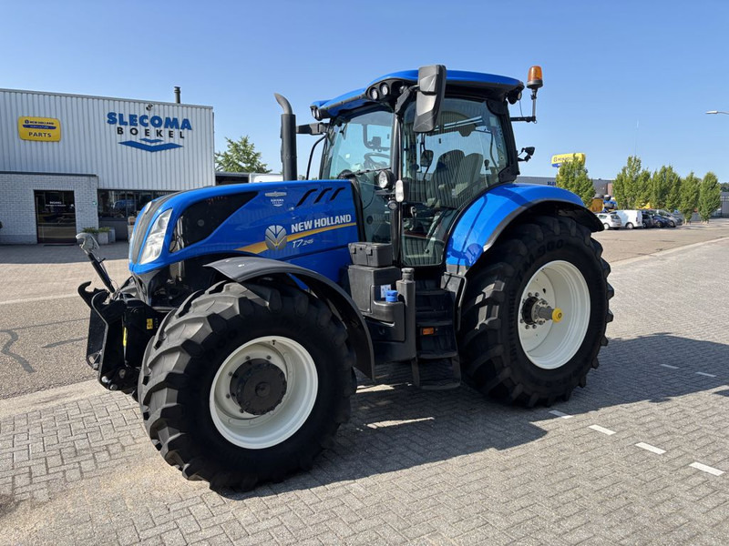 New Holland T7.245 AC Stage V + RTK - Farm tractor: picture 1 New Holland T7.245 AC Stage V + RTK - Farm tractor: picture 1