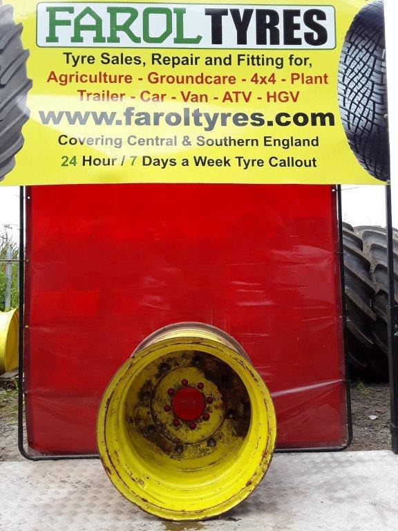 Rim for Agricultural machinery 26X20 John Deere Yellow rim: picture 1