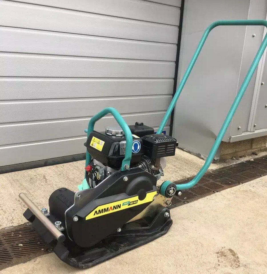 AMMANN APF12/40 - Plate compactor: picture 1 AMMANN APF12/40 - Plate compactor: picture 1