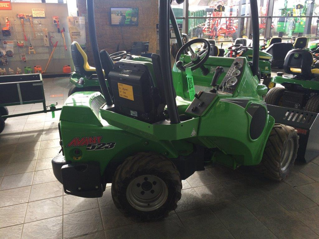 AVANT 523 - Compact loader: picture 2 AVANT 523 - Compact loader: picture 2