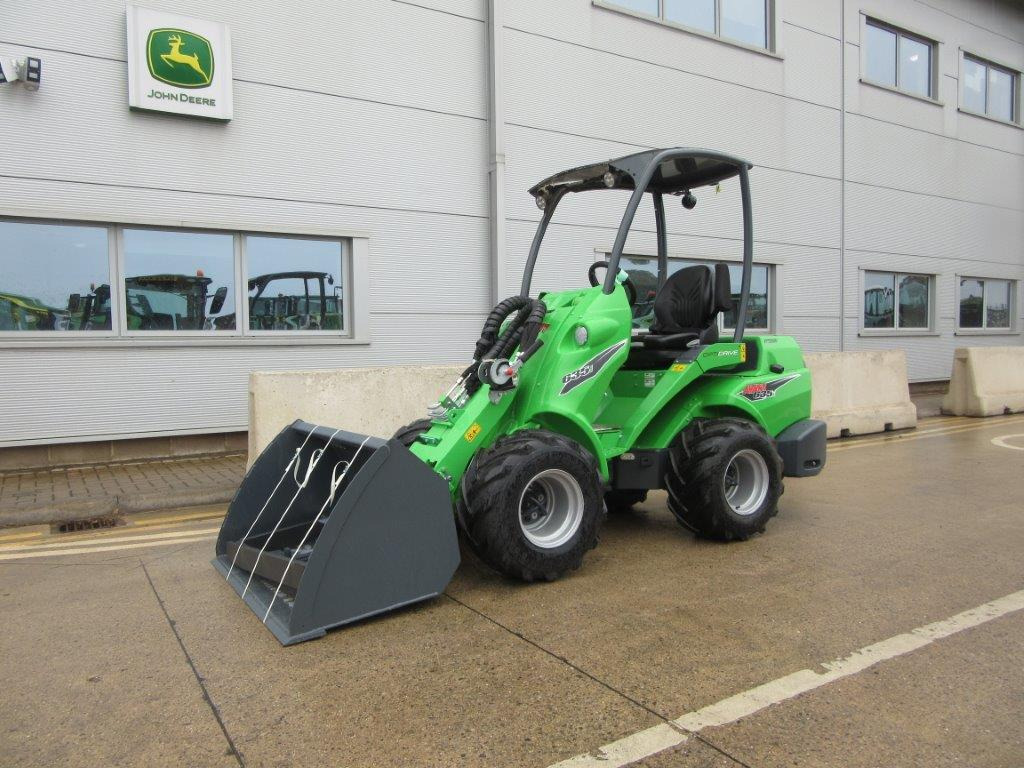 AVANT 635i - Compact loader: picture 1 AVANT 635i - Compact loader: picture 1