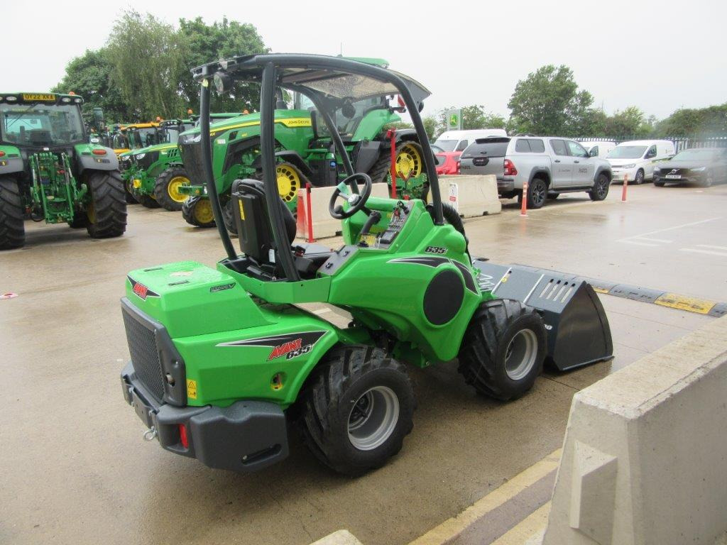 AVANT 635i - Compact loader: picture 5 AVANT 635i - Compact loader: picture 5