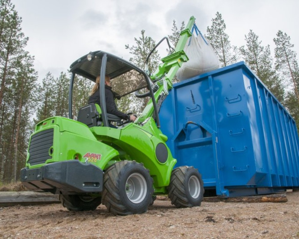 Avant 528 - Compact loader: picture 1 Avant 528 - Compact loader: picture 1