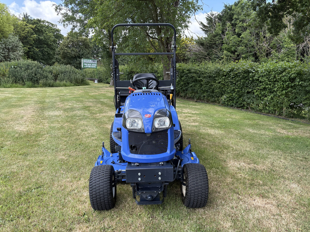 Iseki SXG326+ Commercial Cut & Collect - Lawn mower: picture 3 Iseki SXG326+ Commercial Cut & Collect - Lawn mower: picture 3