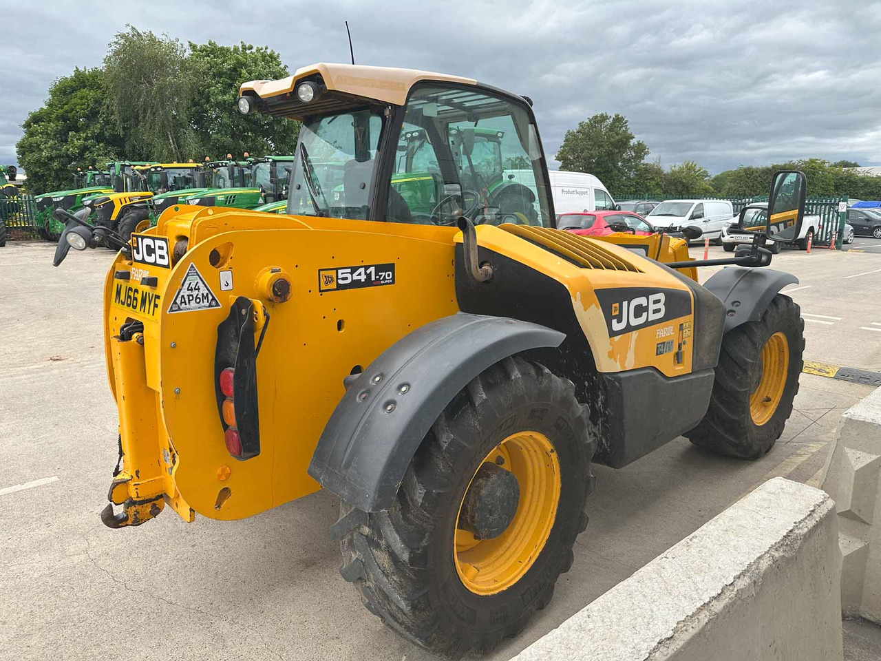 JCB 541.70 Agri Super - Telescopic handler: picture 4 JCB 541.70 Agri Super - Telescopic handler: picture 4
