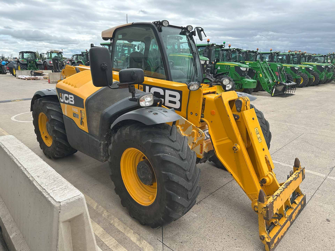 JCB 541.70 Agri Super - Telescopic handler: picture 5 JCB 541.70 Agri Super - Telescopic handler: picture 5