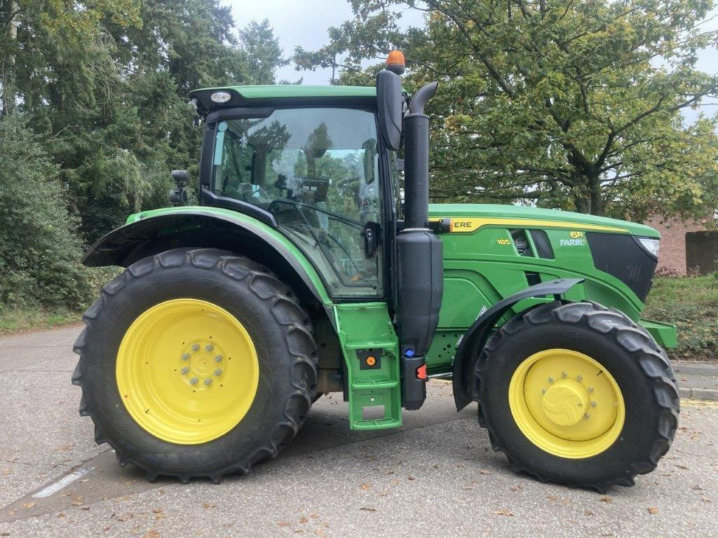 JOHN DEERE 6R 185 - Farm tractor: picture 1 JOHN DEERE 6R 185 - Farm tractor: picture 1