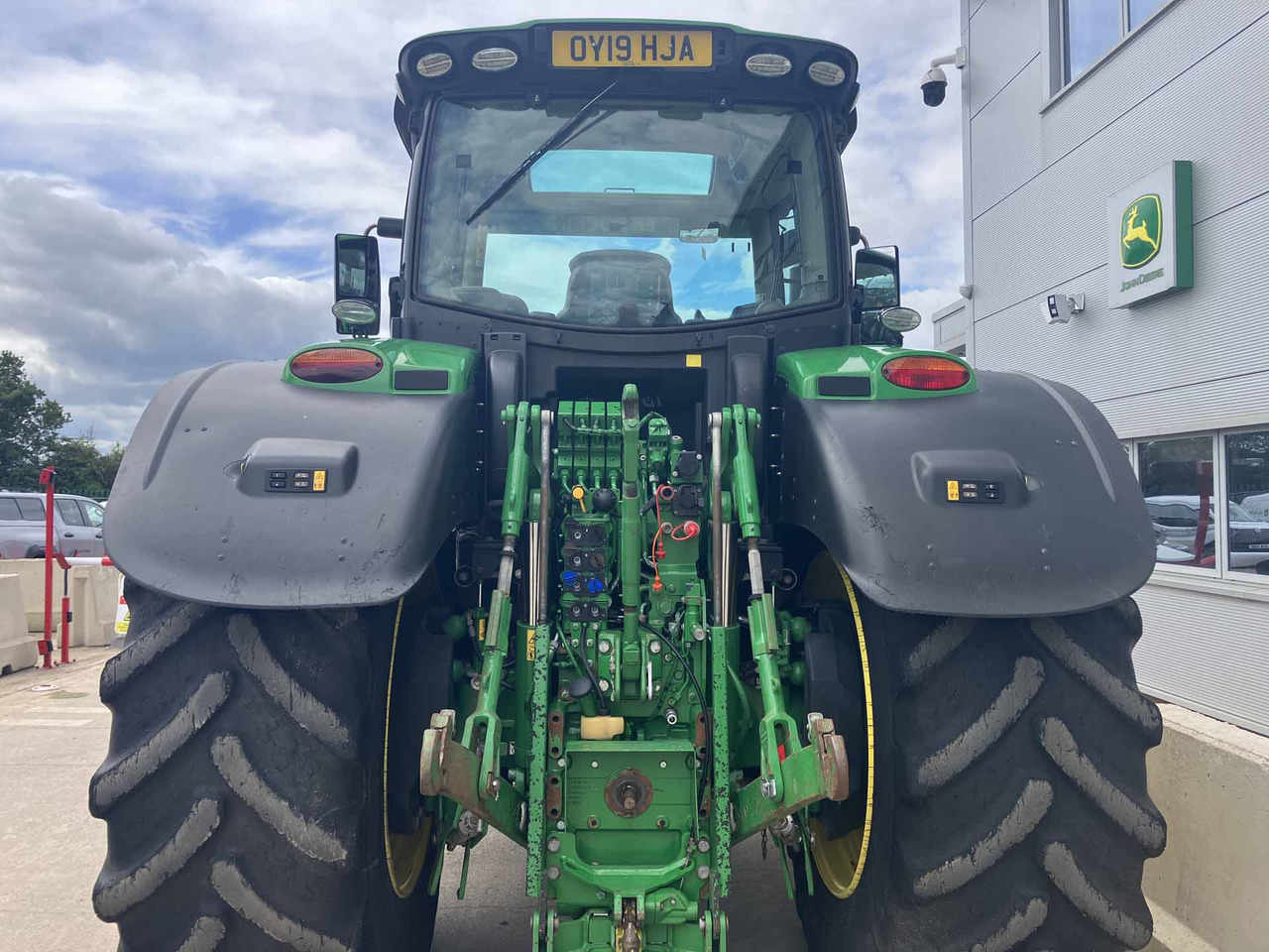 John Deere 6250R - Farm tractor: picture 4 John Deere 6250R - Farm tractor: picture 4