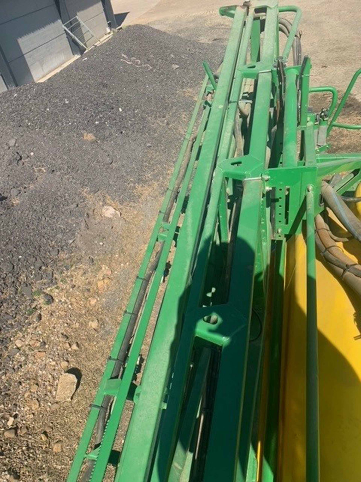 John Deere R962I - Sprayer: picture 5 John Deere R962I - Sprayer: picture 5