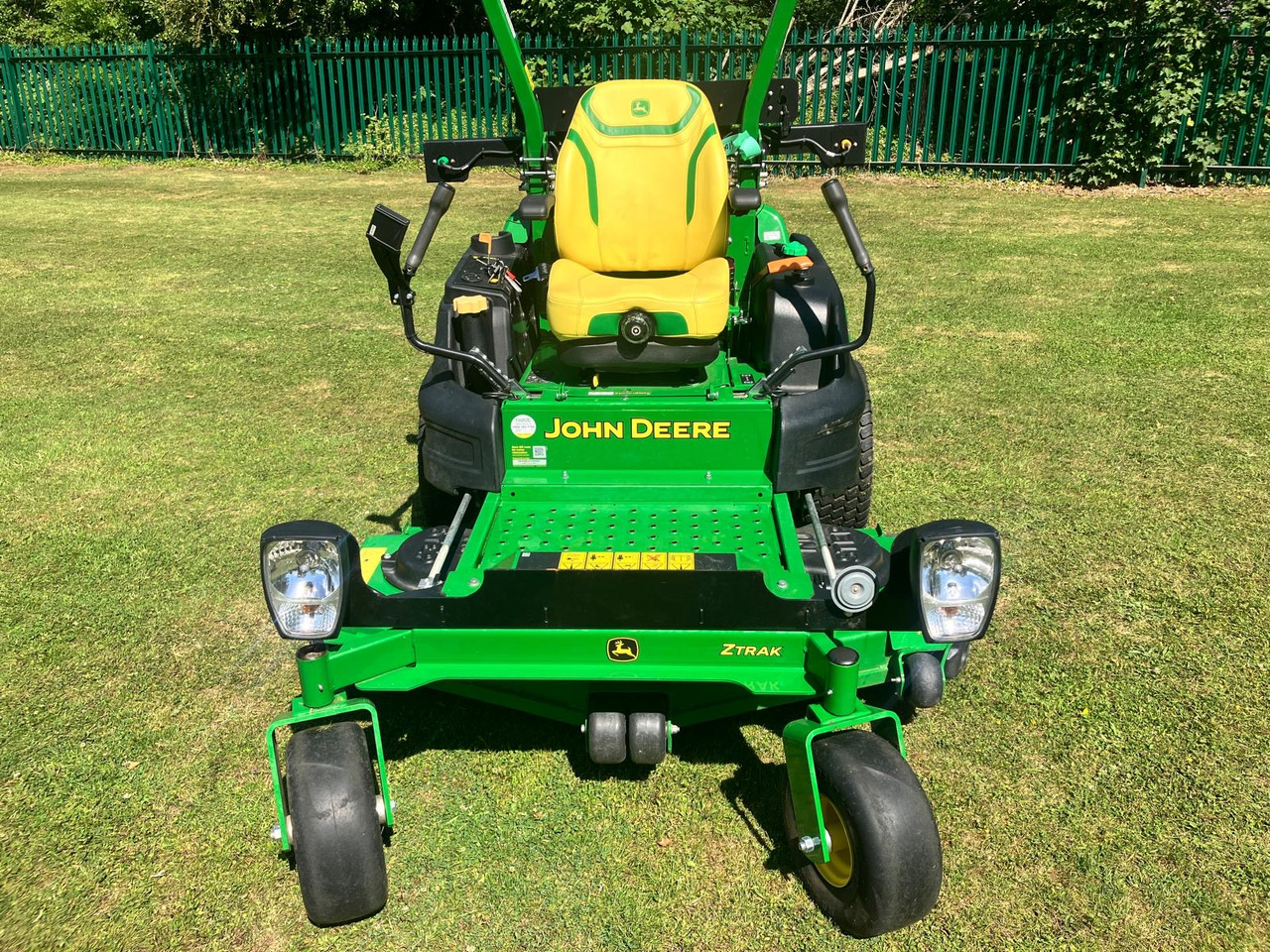 John Deere Z997R Z-Turn Mower - Lawn mower: picture 2 John Deere Z997R Z-Turn Mower - Lawn mower: picture 2