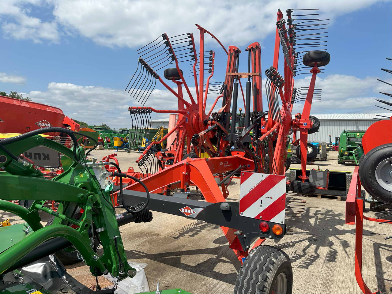 Kuhn GA8731 - Hay and forage equipment: picture 2 Kuhn GA8731 - Hay and forage equipment: picture 2
