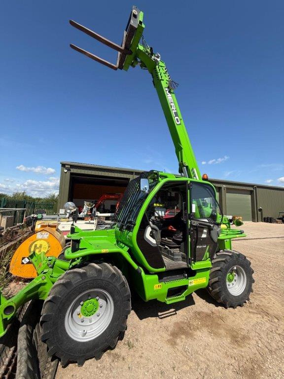 MERLO P40.13 - Telescopic handler: picture 1 MERLO P40.13 - Telescopic handler: picture 1