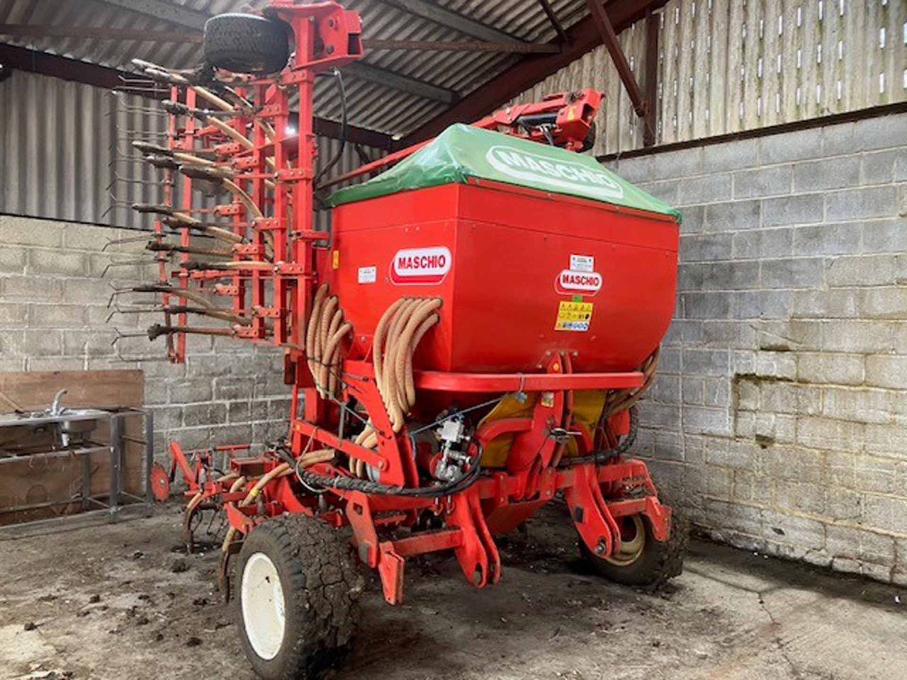 Maschio Primavera 6mtr Drill - Sowing and planting equipment: picture 1 Maschio Primavera 6mtr Drill - Sowing and planting equipment: picture 1