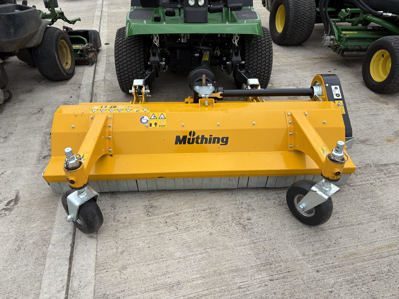 Muthing MU-FM160 JD Outfront Flail Mower Demo - Flail mower: picture 1 Muthing MU-FM160 JD Outfront Flail Mower Demo - Flail mower: picture 1