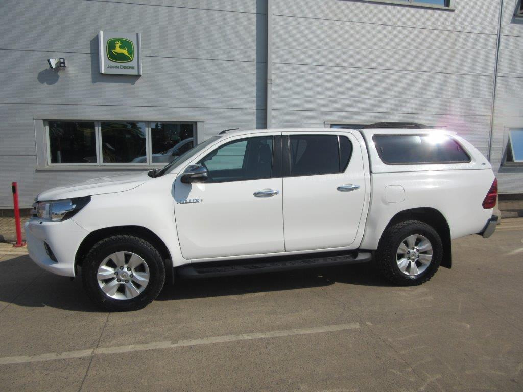 TOYOTA HILUX ICON D-4D 4WD DOUBLE CAB - Pickup truck: picture 3 TOYOTA HILUX ICON D-4D 4WD DOUBLE CAB - Pickup truck: picture 3
