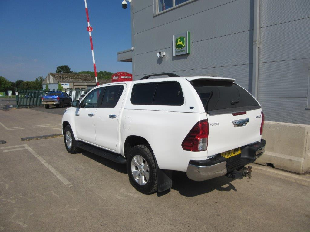 TOYOTA HILUX ICON D-4D 4WD DOUBLE CAB - Pickup truck: picture 5 TOYOTA HILUX ICON D-4D 4WD DOUBLE CAB - Pickup truck: picture 5
