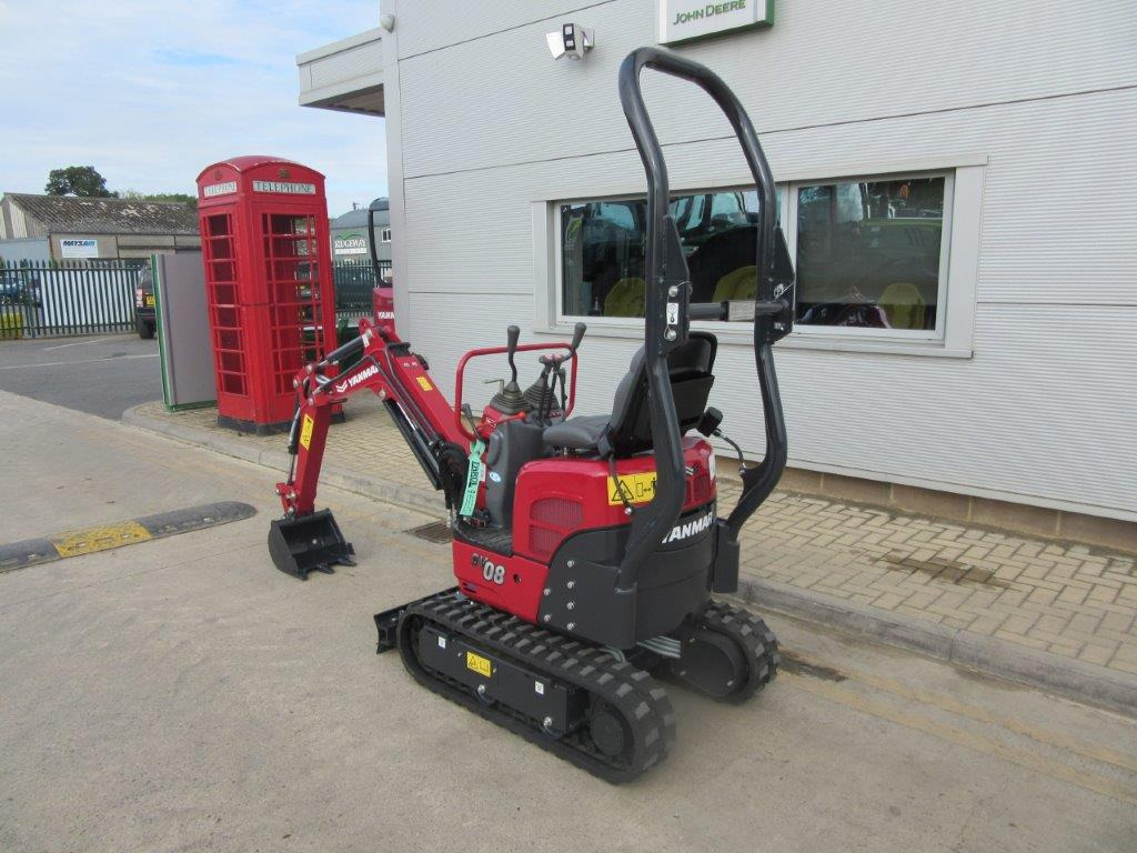 Yanmar SV08 - Excavator: picture 3 Yanmar SV08 - Excavator: picture 3