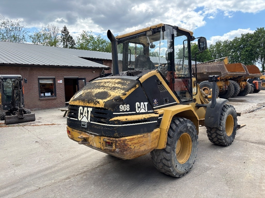 CAT 908 - Wheel loader: picture 4 CAT 908 - Wheel loader: picture 4