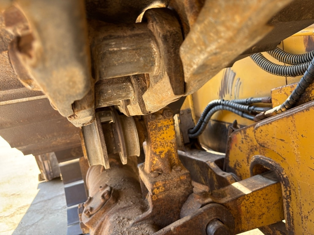 Bulldozer CAT D 6 N LGP: picture 7