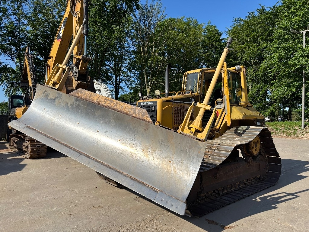 Bulldozer CAT D 6 N LGP: picture 26