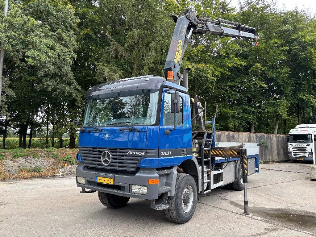 Mercedes-Benz Actros 1831/ 4x4 / Palfinger PK19000 Crane  - Crane truck: picture 5 Mercedes-Benz Actros 1831/ 4x4 / Palfinger PK19000 Crane  - Crane truck: picture 5