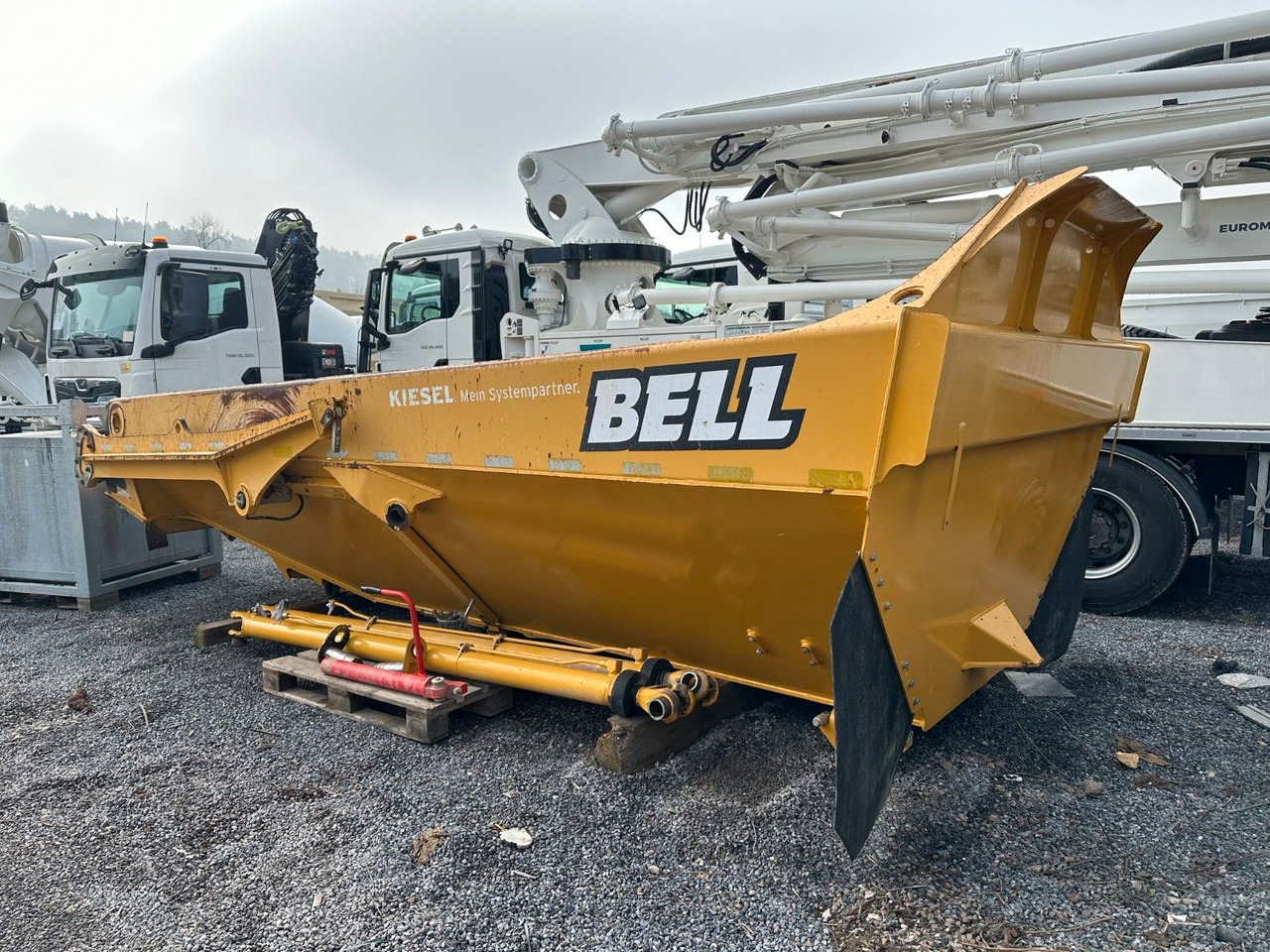 Bell B 25 E Dumper Mulden Kipper Aufbau - Tipper body: picture 2 Bell B 25 E Dumper Mulden Kipper Aufbau - Tipper body: picture 2