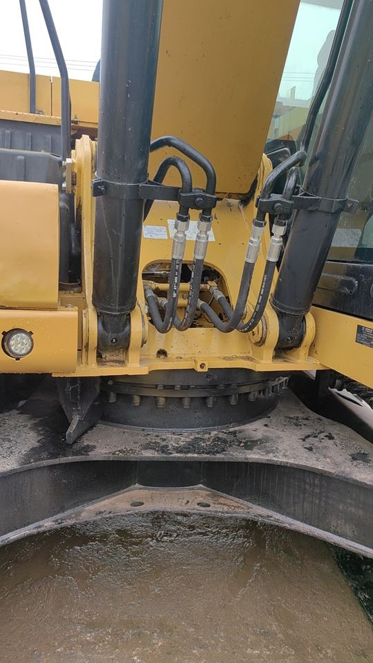 Good Sale USED Excavator Cat CAT 320 20 Ton Mini Excavator China Makes Carter Excavators - Mini excavator: picture 5 Good Sale USED Excavator Cat CAT 320 20 Ton Mini Excavator China Makes Carter Excavators - Mini excavator: picture 5