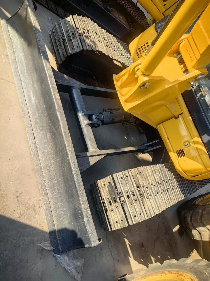 High Quality 5.5 Ton Used Mini Komatsu PC 55MR Earth-Moving Small Machinery Pc55mr Pc55 PC 50 in Stock - Mini excavator: picture 5 High Quality 5.5 Ton Used Mini Komatsu PC 55MR Earth-Moving Small Machinery Pc55mr Pc55 PC 50 in Stock - Mini excavator: picture 5
