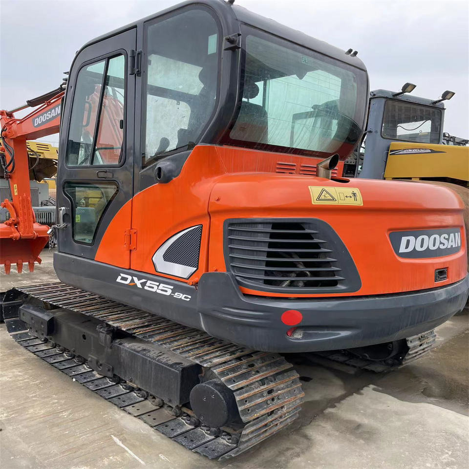 Original Color Used Doosan Dx55 Mini Excavator Used 5 Ton 5.5ton Mini Doosan Excavator for Sale Used Doosan Dx55-9c - Mini excavator: picture 1 Original Color Used Doosan Dx55 Mini Excavator Used 5 Ton 5.5ton Mini Doosan Excavator for Sale Used Doosan Dx55-9c - Mini excavator: picture 1