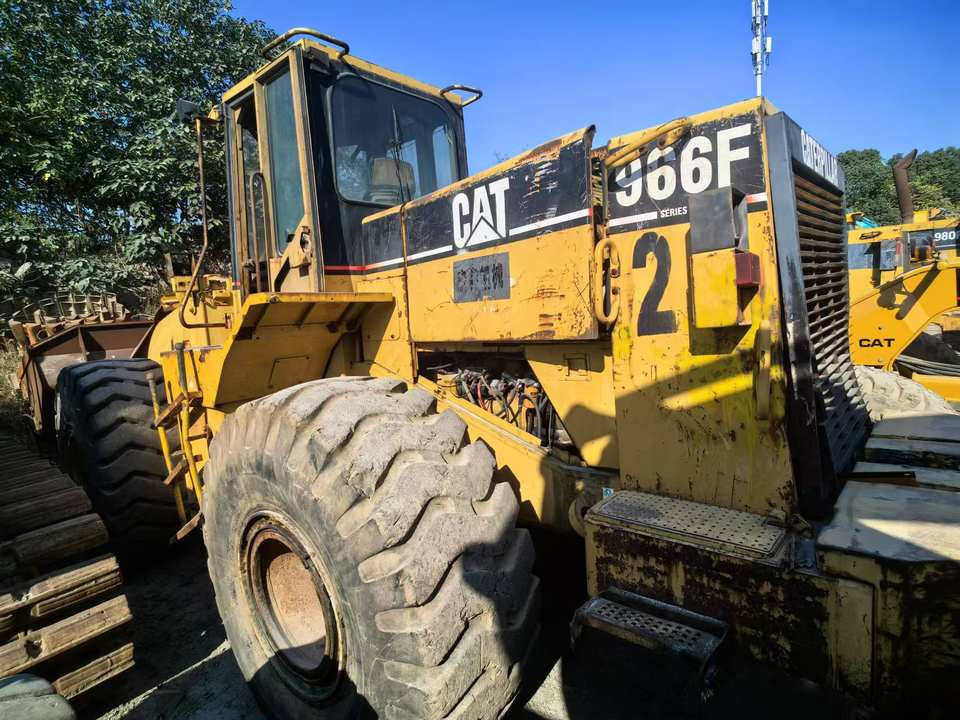 Used Front Wheel Loader CAT 966F With Good Price From Wheel Loaders Caterpillar Machinery Cat 966F Loaders - Wheel loader: picture 2 Used Front Wheel Loader CAT 966F With Good Price From Wheel Loaders Caterpillar Machinery Cat 966F Loaders - Wheel loader: picture 2