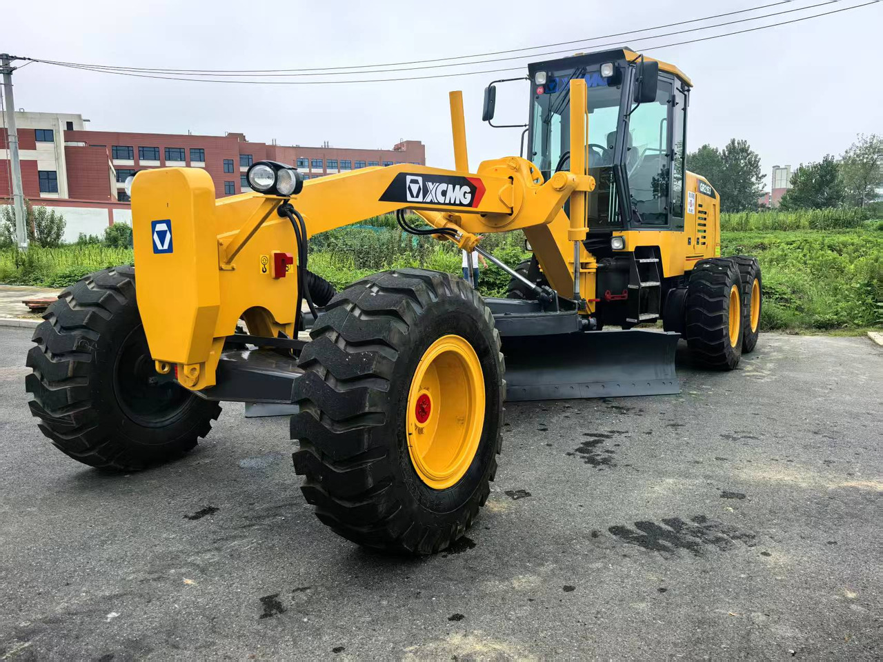 XCMG GR2153 - Grader: picture 2 XCMG GR2153 - Grader: picture 2