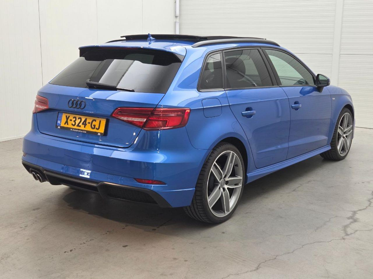 Audi A3 Sportback 1.5 TFSI CoD Design Pro Line Plus | 2018 | 51.939 km | Automaat | X324GJ | NAP: Geen oordeel - Hatchback: picture 4 Audi A3 Sportback 1.5 TFSI CoD Design Pro Line Plus | 2018 | 51.939 km | Automaat | X324GJ | NAP: Geen oordeel - Hatchback: picture 4