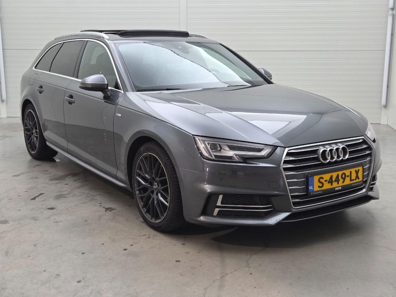 Audi A4 Avant 2.0 TFSI ultra Sport Pro Line S | 2017 | 251.737 km | Automaat | S449LX | NAP: Geen oordeel - Car: picture 2 Audi A4 Avant 2.0 TFSI ultra Sport Pro Line S | 2017 | 251.737 km | Automaat | S449LX | NAP: Geen oordeel - Car: picture 2