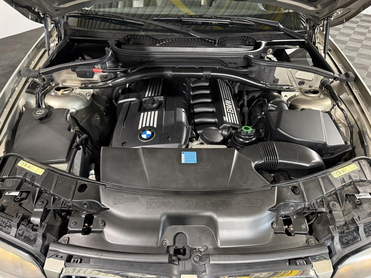 BMW | X3 | 2.5si High Executive | 2007 | 234.534 km | Automaat | 15XNGL | Logisch - SUV: picture 3 BMW | X3 | 2.5si High Executive | 2007 | 234.534 km | Automaat | 15XNGL | Logisch - SUV: picture 3