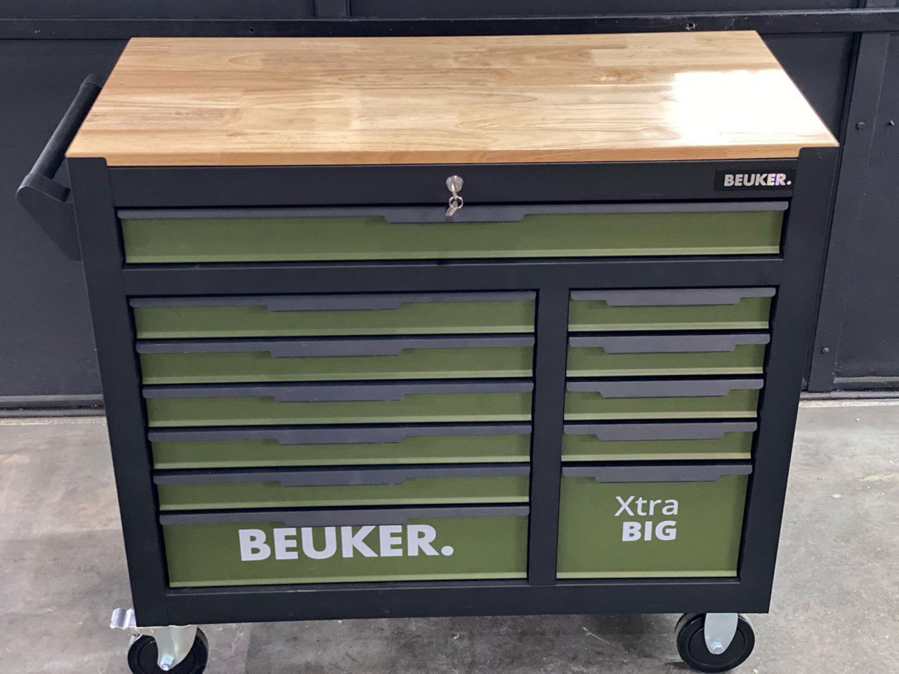 Beuker Xtra Big Gereedschapskist Nieuw - Garage equipment: picture 1 Beuker Xtra Big Gereedschapskist Nieuw - Garage equipment: picture 1
