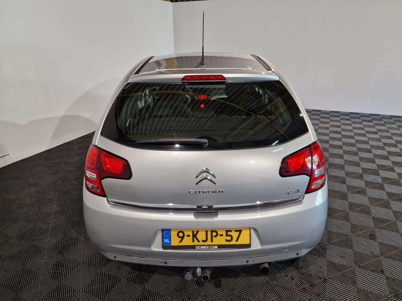 Citroen C3 1.6 Vti | 2012 | 193.593 km | 9-KJP-57 - Hatchback: picture 2 Citroen C3 1.6 Vti | 2012 | 193.593 km | 9-KJP-57 - Hatchback: picture 2