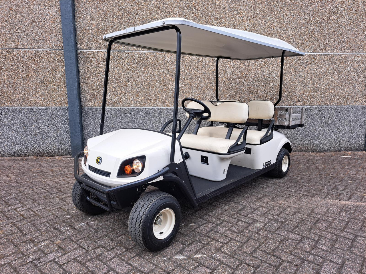 Cushman Shuttle 4 Seater Open Cargo Box Golfkar 3376372 - Golf cart: picture 1 Cushman Shuttle 4 Seater Open Cargo Box Golfkar 3376372 - Golf cart: picture 1