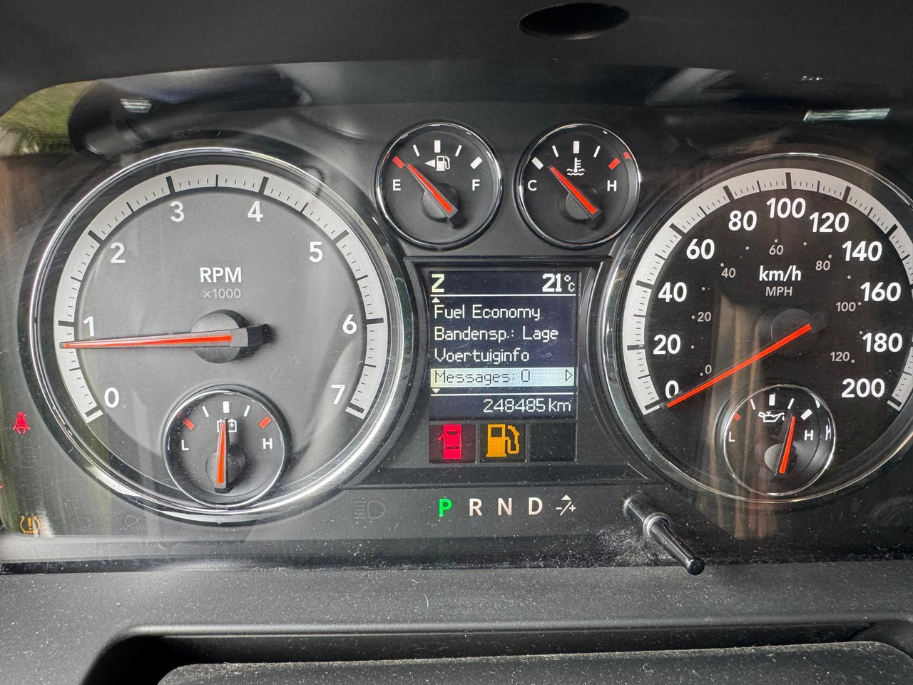 Dodge Ram 1500 5.7 V8 4X4 Crew Cab 5'7 Sport LPG 2012 248.406 km 4-VVH-73 - Pickup truck: picture 4 Dodge Ram 1500 5.7 V8 4X4 Crew Cab 5'7 Sport LPG 2012 248.406 km 4-VVH-73 - Pickup truck: picture 4