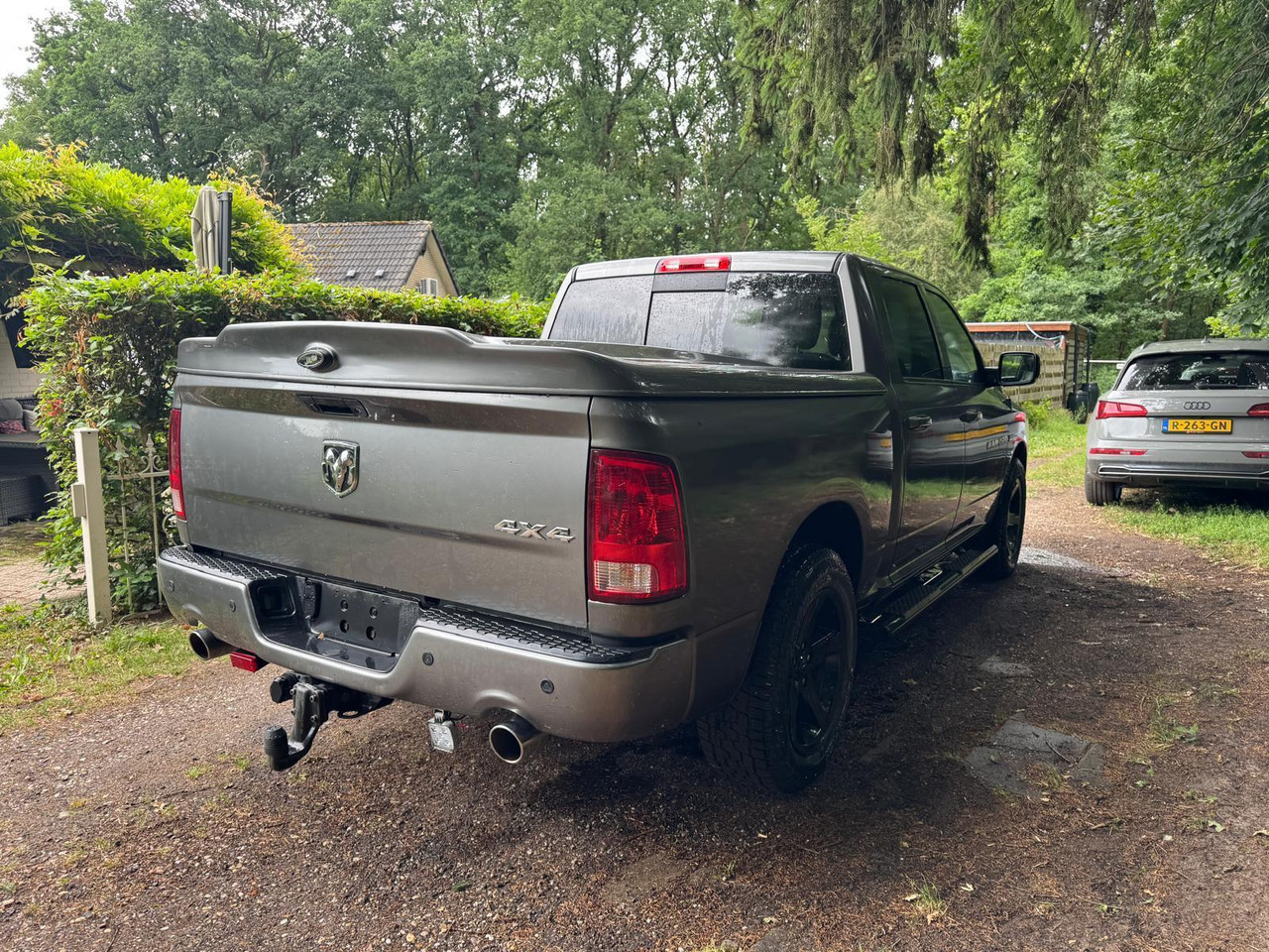 Dodge Ram 1500 5.7 V8 4X4 Crew Cab 5'7 Sport LPG 2012 248.406 km 4-VVH-73 - Pickup truck: picture 2 Dodge Ram 1500 5.7 V8 4X4 Crew Cab 5'7 Sport LPG 2012 248.406 km 4-VVH-73 - Pickup truck: picture 2