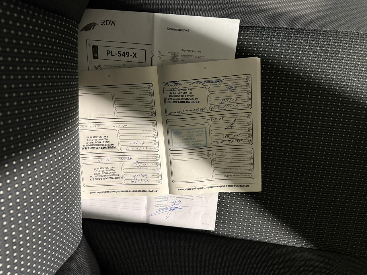 Ford | C-Max | 1.0 Ambiente | 2014 | 197.555 km | PL549X | Geen oordeel - Car: picture 2 Ford | C-Max | 1.0 Ambiente | 2014 | 197.555 km | PL549X | Geen oordeel - Car: picture 2