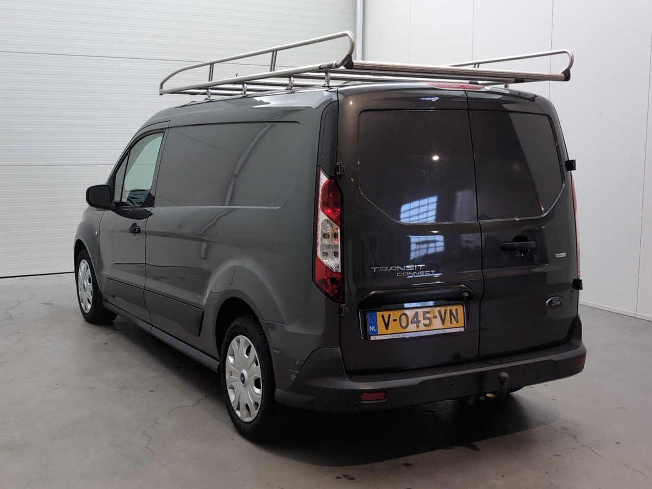 Ford Transit Connect 1.5 EcoBlue L2 Trend | 2019 | 243.681 km | V045VN | NAP: Logisch - Panel van: picture 3 Ford Transit Connect 1.5 EcoBlue L2 Trend | 2019 | 243.681 km | V045VN | NAP: Logisch - Panel van: picture 3