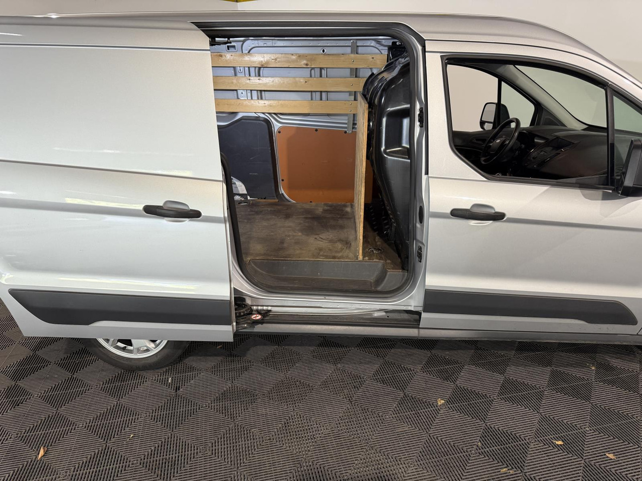 Ford | Transit Connect | 1.5 TDCI L2 Economy Edition | 2018 | 182.777 km | V257LV | Logisch - Small van: picture 3 Ford | Transit Connect | 1.5 TDCI L2 Economy Edition | 2018 | 182.777 km | V257LV | Logisch - Small van: picture 3