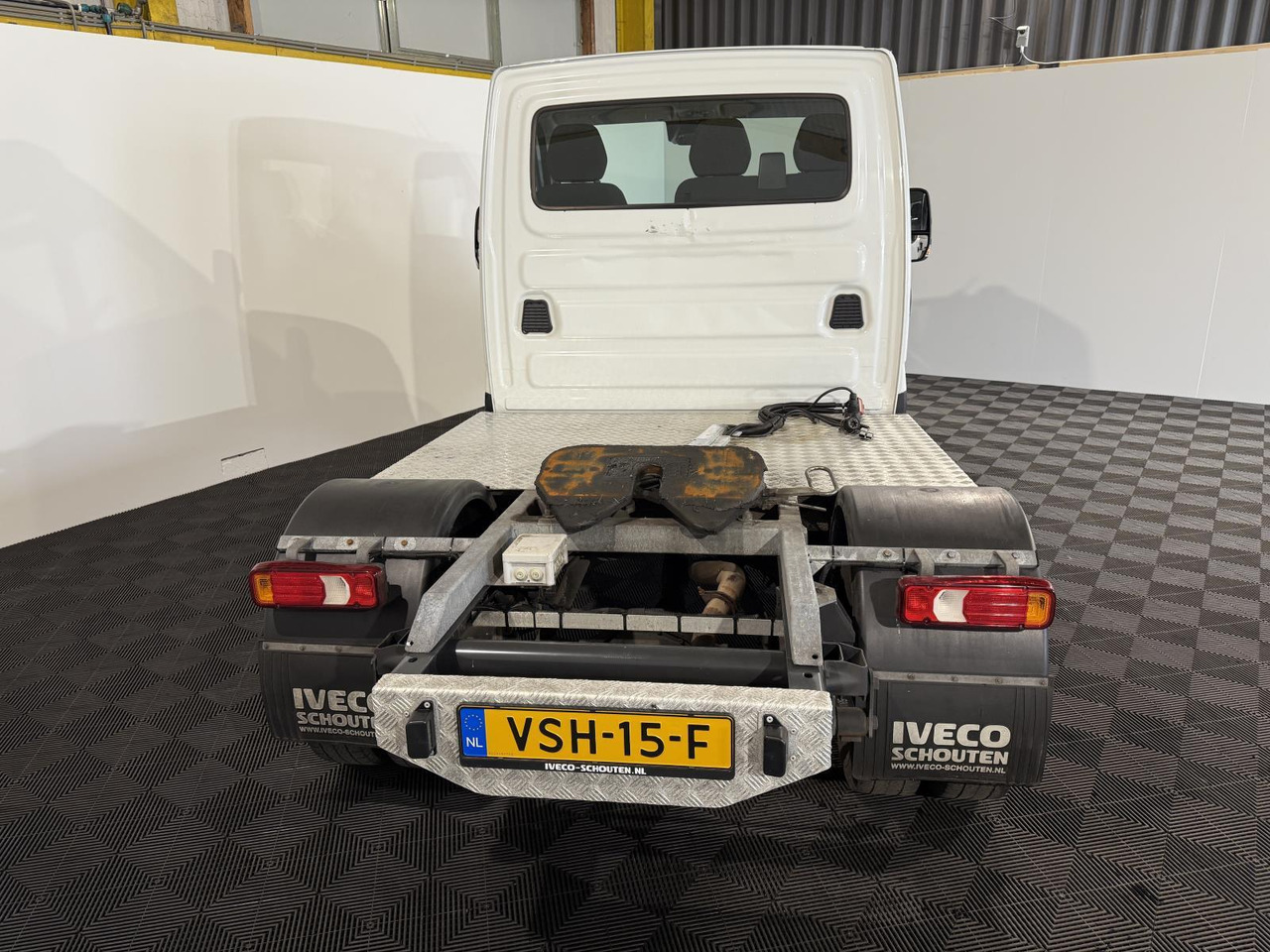 Iveco 40C18 Daily VSH-15-F 201.901 km - Mini artic tractor unit: picture 5 Iveco 40C18 Daily VSH-15-F 201.901 km - Mini artic tractor unit: picture 5