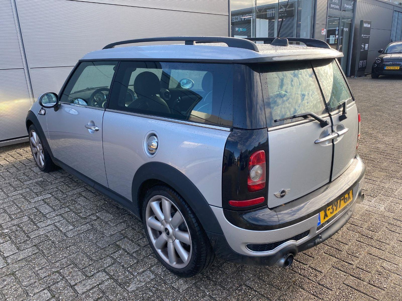 Mini Mini Clubman 1.6 Cooper S | 2008 | 144.083 km | Automaat | X397GX | NAP: Geen oordeel - Car: picture 3 Mini Mini Clubman 1.6 Cooper S | 2008 | 144.083 km | Automaat | X397GX | NAP: Geen oordeel - Car: picture 3