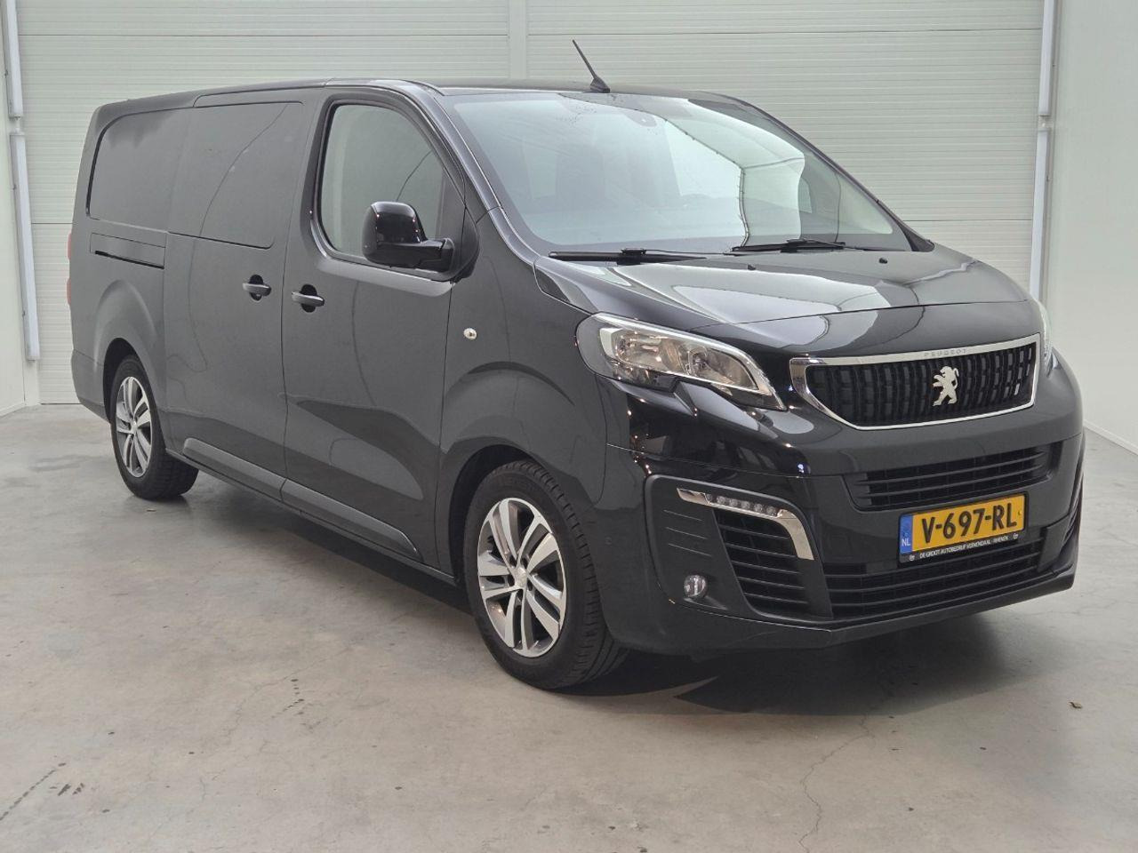 Peugeot Expert 231L 2.0 BlueHDI 180 DC Premium Pack | 2018 | 123.189 km | Automaat | V697RL | NAP: Logisch - Crew cab van: picture 2 Peugeot Expert 231L 2.0 BlueHDI 180 DC Premium Pack | 2018 | 123.189 km | Automaat | V697RL | NAP: Logisch - Crew cab van: picture 2