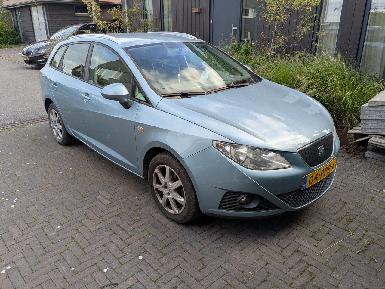 SEAT | Ibiza ST | 1.2 TDI Style Ecomotive | 2011 | 187.816 km | 04PPB6 | Logisch - Car: picture 3 SEAT | Ibiza ST | 1.2 TDI Style Ecomotive | 2011 | 187.816 km | 04PPB6 | Logisch - Car: picture 3