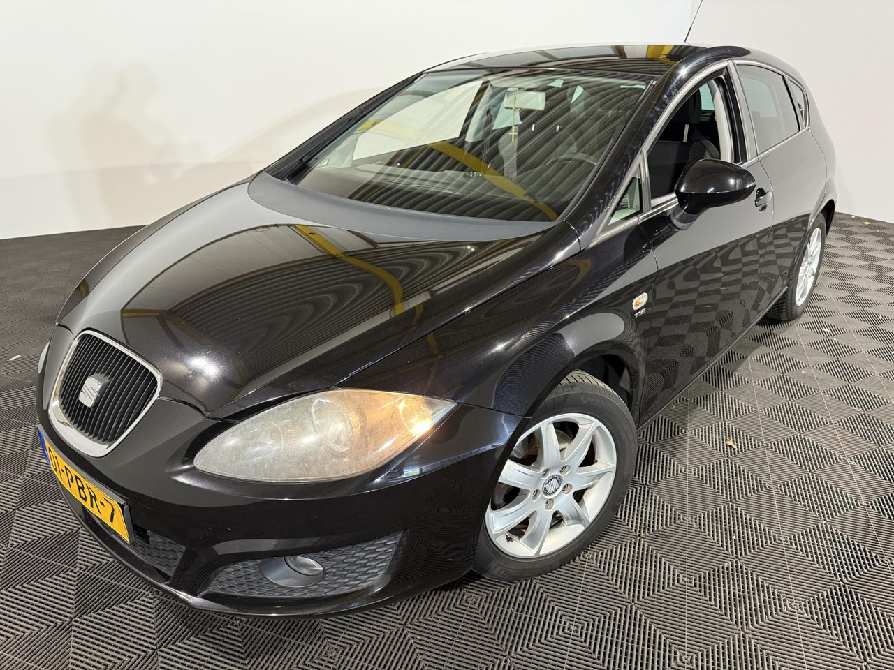 SEAT | Leon | 1.2 TSI Good Stuff | 2011 | 180.589 km | 01PBR7 | Logisch - Hatchback: picture 1 SEAT | Leon | 1.2 TSI Good Stuff | 2011 | 180.589 km | 01PBR7 | Logisch - Hatchback: picture 1