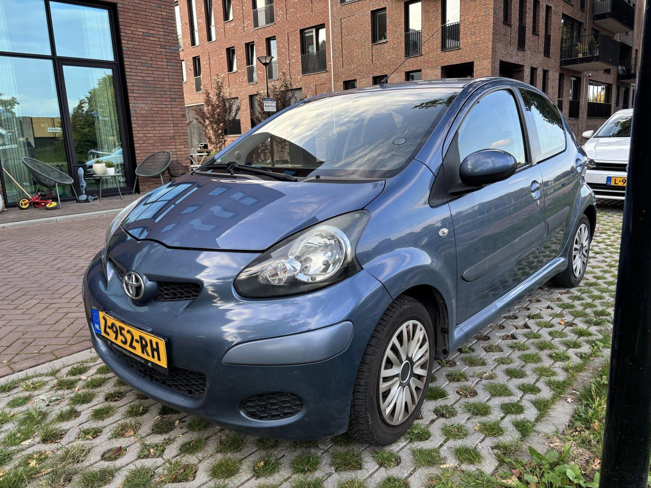 Hatchback Toyota | Aygo | 1.0-12V Access | 2009 | 152.444 km | Z952RH | Geen oordeel: picture 1