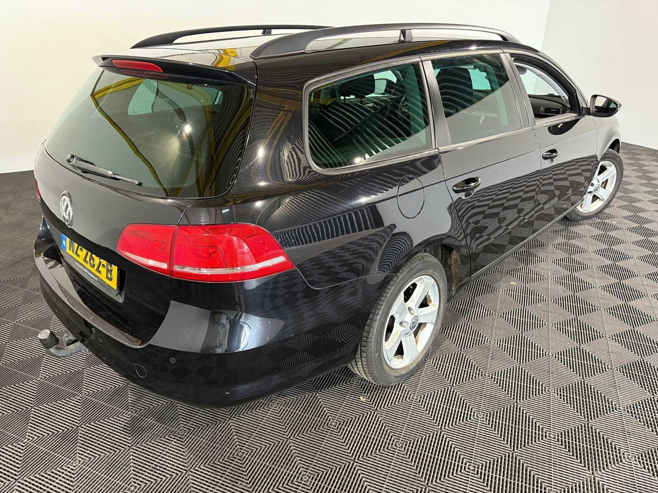 Volkswagen Passat Variant 1.4 TSI Comfortline | 2011 | 265.120 km | NZ-262-B - Car: picture 5 Volkswagen Passat Variant 1.4 TSI Comfortline | 2011 | 265.120 km | NZ-262-B - Car: picture 5