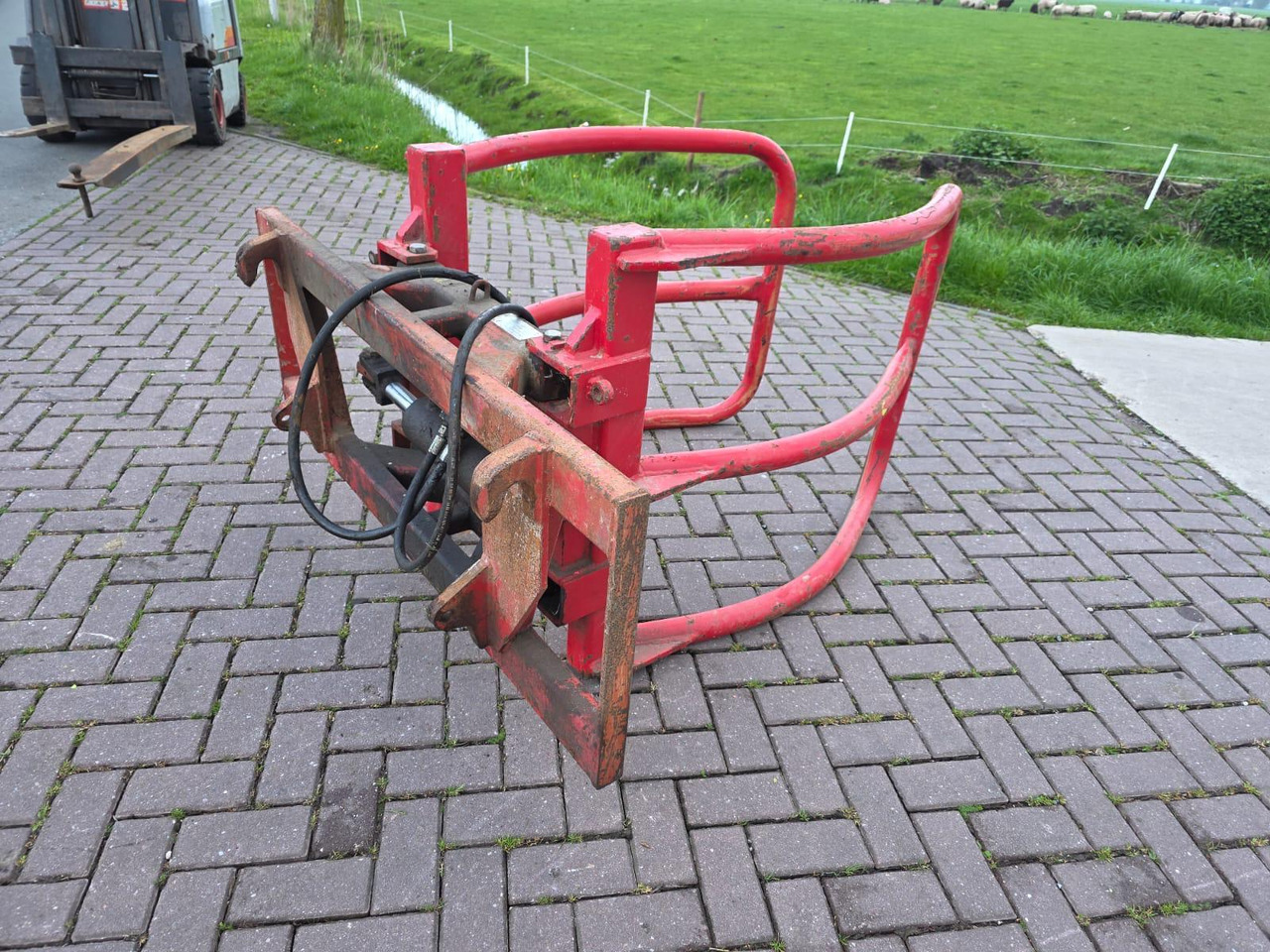 Wifo BKP Ronde Balenklem met Euro Aansluiting - Garage equipment: picture 1 Wifo BKP Ronde Balenklem met Euro Aansluiting - Garage equipment: picture 1